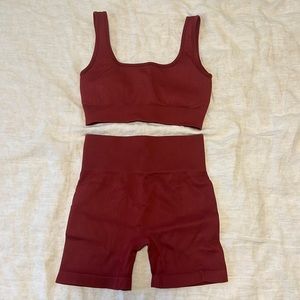 Amazon ribbed workout matching set in brick red size M